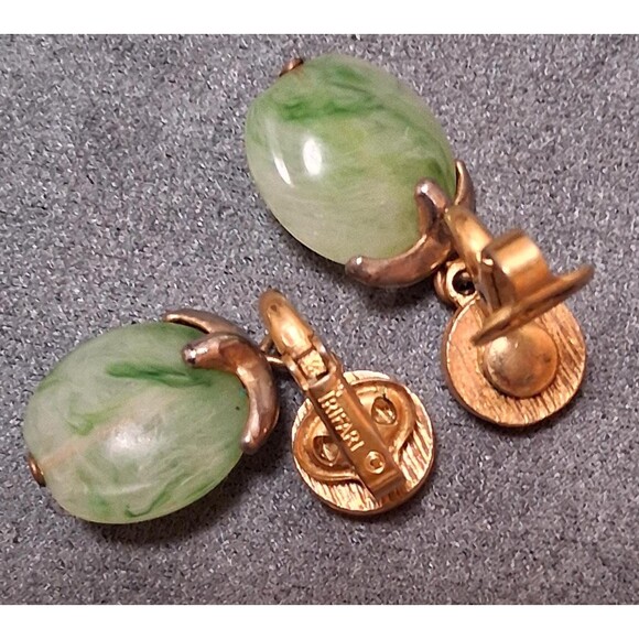 Vintage Trifari Faux Jade Fruit Earrings - Picture 5 of 5